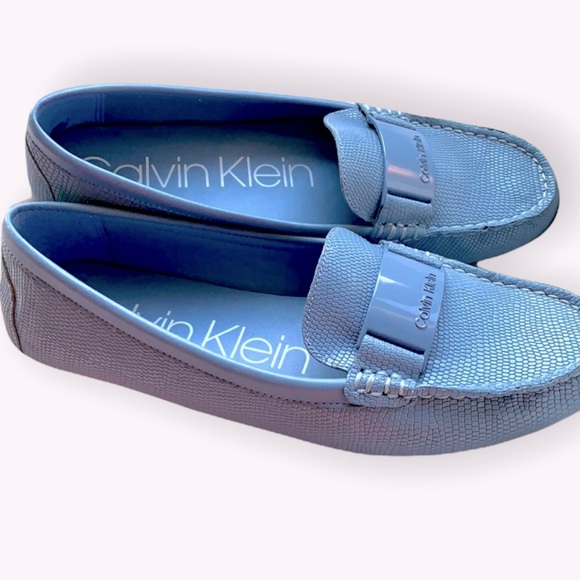 Calvin Klein, light blue, size 8.5. - Picture 4 of 5
